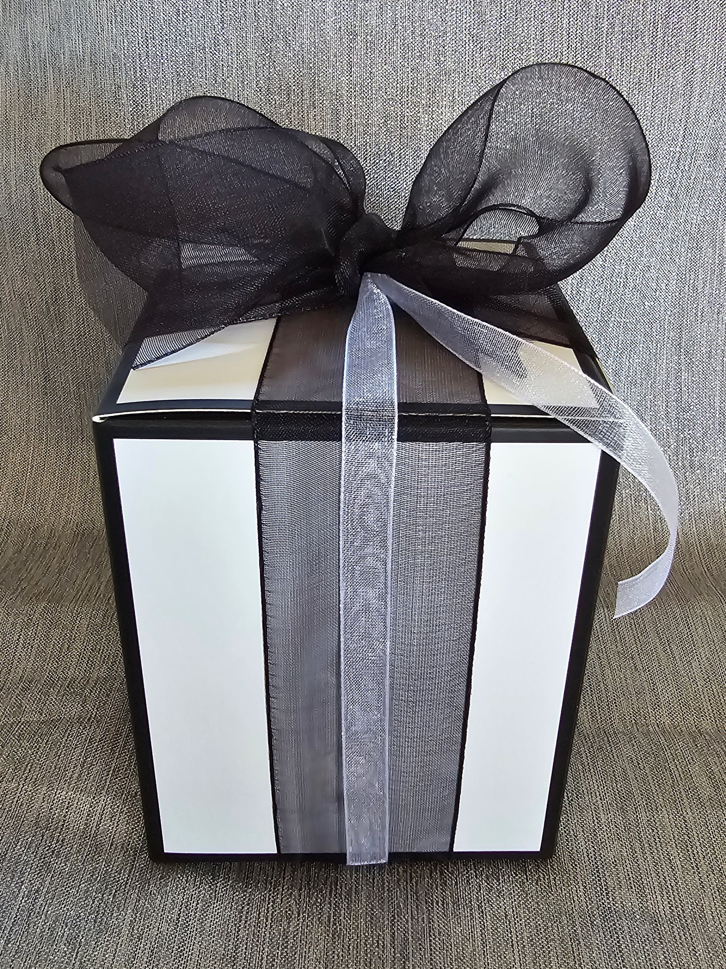 Candle box  White & Black trim